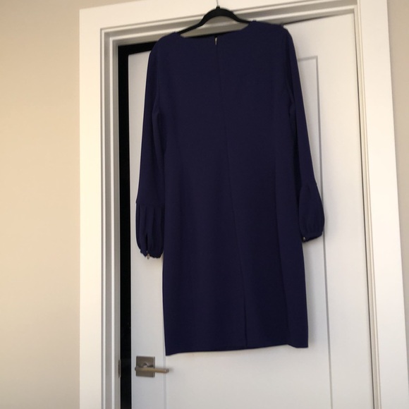 DKNY Sheath dress with sleeve detail - Picture 2 of 5